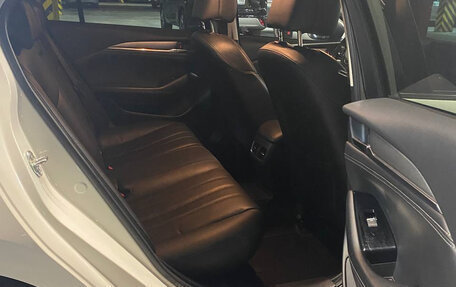 Mazda 6, 2018 год, 1 899 999 рублей, 12 фотография