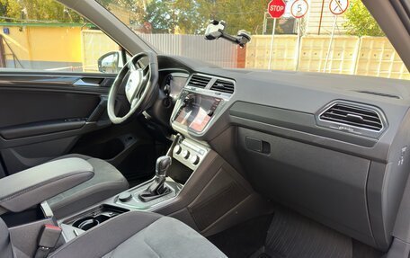 Volkswagen Tiguan II, 2017 год, 2 900 000 рублей, 7 фотография