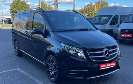 Mercedes-Benz V-Класс, 2019 год, 4 100 000 рублей, 1 фотография