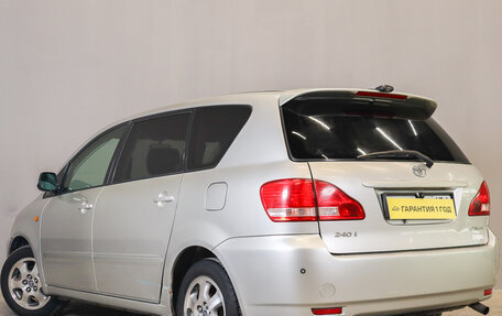 Toyota Ipsum II, 2002 год, 799 000 рублей, 4 фотография