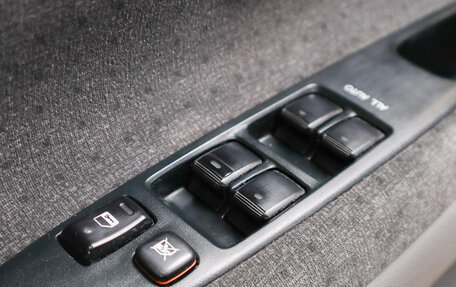 Toyota Ipsum II, 2002 год, 799 000 рублей, 10 фотография