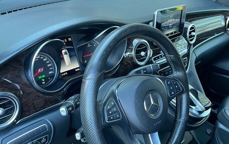 Mercedes-Benz V-Класс, 2019 год, 4 100 000 рублей, 8 фотография