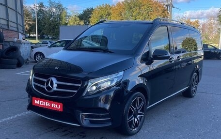 Mercedes-Benz V-Класс, 2019 год, 4 100 000 рублей, 2 фотография