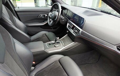 BMW 3 серия, 2021 год, 3 996 400 рублей, 13 фотография