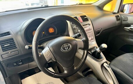 Toyota Auris II, 2008 год, 689 000 рублей, 10 фотография