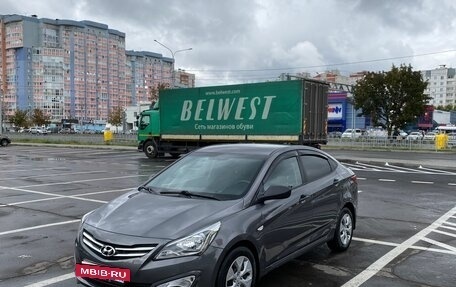 Hyundai Solaris II рестайлинг, 2016 год, 780 000 рублей, 2 фотография