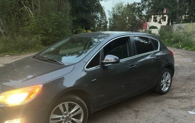 Opel Astra J, 2011 год, 720 000 рублей, 1 фотография