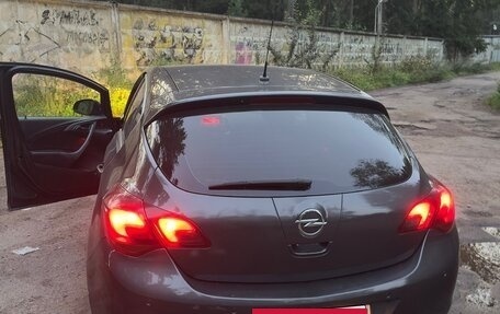 Opel Astra J, 2011 год, 720 000 рублей, 10 фотография