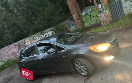 Opel Astra J, 2011 год, 720 000 рублей, 9 фотография