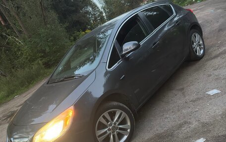 Opel Astra J, 2011 год, 720 000 рублей, 11 фотография
