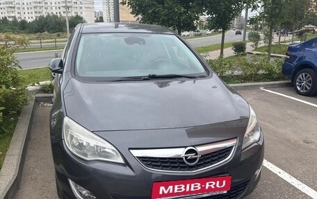 Opel Astra J, 2011 год, 720 000 рублей, 19 фотография