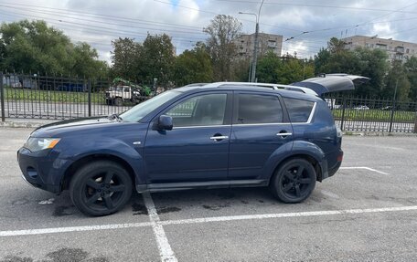 Mitsubishi Outlander III рестайлинг 3, 2008 год, 630 000 рублей, 7 фотография