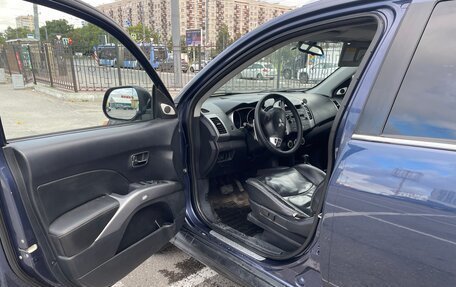 Mitsubishi Outlander III рестайлинг 3, 2008 год, 630 000 рублей, 9 фотография