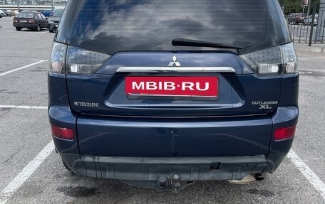 Mitsubishi Outlander III рестайлинг 3, 2008 год, 630 000 рублей, 15 фотография