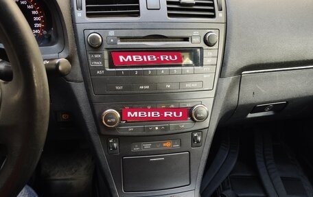 Toyota Avensis III рестайлинг, 2009 год, 680 000 рублей, 12 фотография