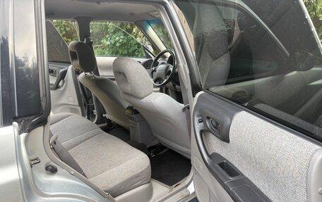 Subaru Forester, 2001 год, 585 000 рублей, 17 фотография