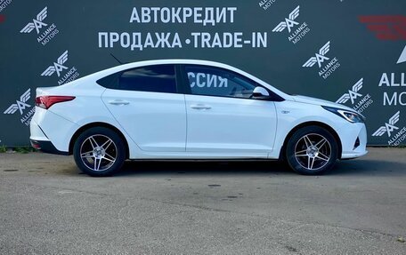 Hyundai Solaris II рестайлинг, 2020 год, 1 595 000 рублей, 9 фотография