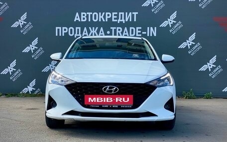 Hyundai Solaris II рестайлинг, 2020 год, 1 595 000 рублей, 2 фотография