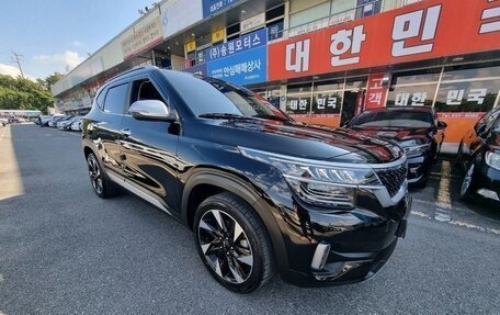 KIA Seltos I, 2022 год, 1 867 555 рублей, 2 фотография