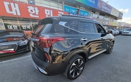 KIA Seltos I, 2022 год, 1 867 555 рублей, 6 фотография