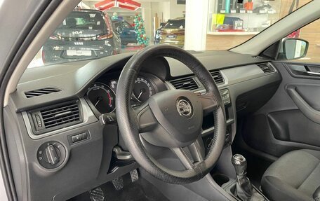 Skoda Rapid I, 2018 год, 1 090 000 рублей, 12 фотография