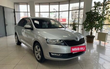 Skoda Rapid I, 2018 год, 1 090 000 рублей, 3 фотография