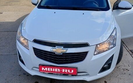Chevrolet Cruze II, 2014 год, 980 000 рублей, 1 фотография