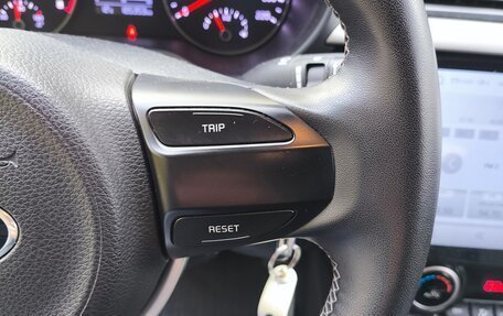 KIA Rio IV, 2017 год, 990 000 рублей, 18 фотография