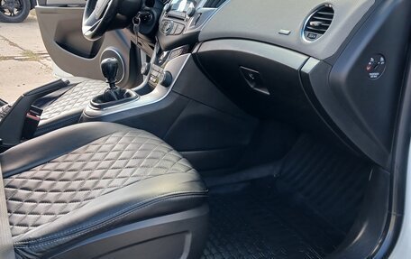 Chevrolet Cruze II, 2014 год, 980 000 рублей, 2 фотография