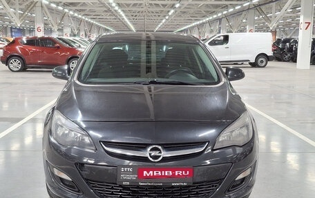 Opel Astra J, 2013 год, 630 000 рублей, 2 фотография
