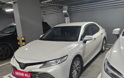 Toyota Camry, 2018 год, 2 900 000 рублей, 1 фотография