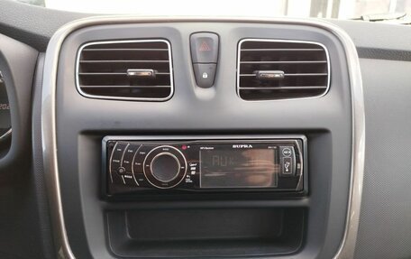 Renault Logan II, 2015 год, 625 000 рублей, 18 фотография