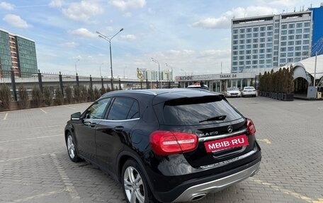 Mercedes-Benz GLA, 2016 год, 1 750 000 рублей, 5 фотография