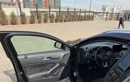 Mercedes-Benz GLA, 2016 год, 1 750 000 рублей, 12 фотография