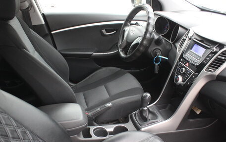 Hyundai i30 II рестайлинг, 2016 год, 1 147 000 рублей, 14 фотография