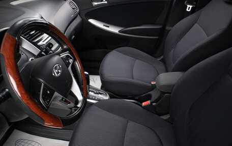 Hyundai Solaris II рестайлинг, 2011 год, 749 000 рублей, 15 фотография