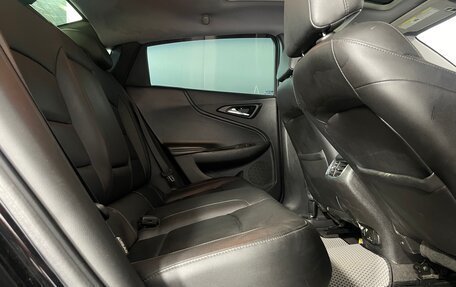 Chevrolet Malibu IX, 2016 год, 1 100 000 рублей, 31 фотография