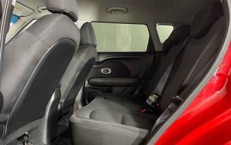 KIA Soul II рестайлинг, 2018 год, 1 410 000 рублей, 30 фотография