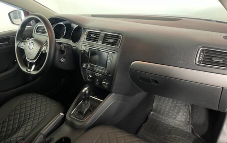 Volkswagen Jetta VI, 2016 год, 1 132 000 рублей, 12 фотография