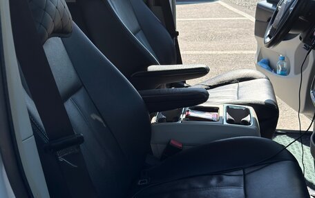 Chrysler Town & Country V рестайлинг, 2013 год, 1 700 000 рублей, 11 фотография