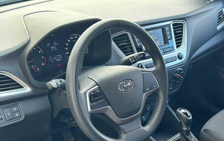 Hyundai Solaris II рестайлинг, 2019 год, 1 400 000 рублей, 11 фотография