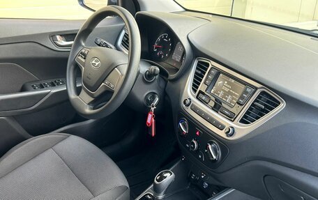Hyundai Solaris II рестайлинг, 2019 год, 1 400 000 рублей, 22 фотография