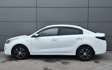 KIA Rio IV, 2018 год, 1 349 000 рублей, 10 фотография