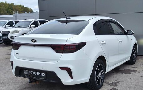 KIA Rio IV, 2018 год, 1 349 000 рублей, 6 фотография