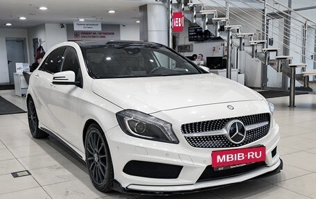 Mercedes-Benz A-Класс, 2014 год, 1 850 000 рублей, 3 фотография