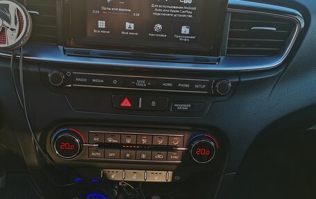 KIA cee'd III, 2019 год, 1 800 000 рублей, 14 фотография