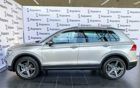 Volkswagen Tiguan II, 2018 год, 2 449 000 рублей, 5 фотография