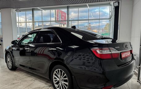 Toyota Camry, 2016 год, 1 799 000 рублей, 4 фотография