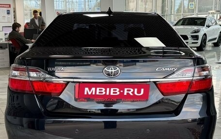 Toyota Camry, 2016 год, 1 799 000 рублей, 5 фотография