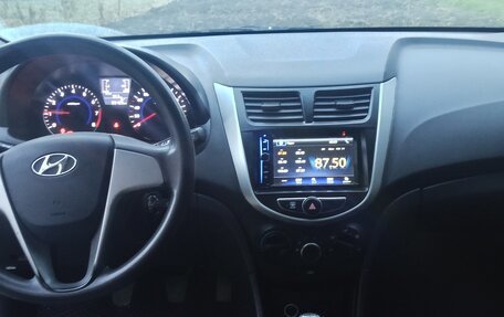 Hyundai Solaris II рестайлинг, 2016 год, 1 150 000 рублей, 9 фотография